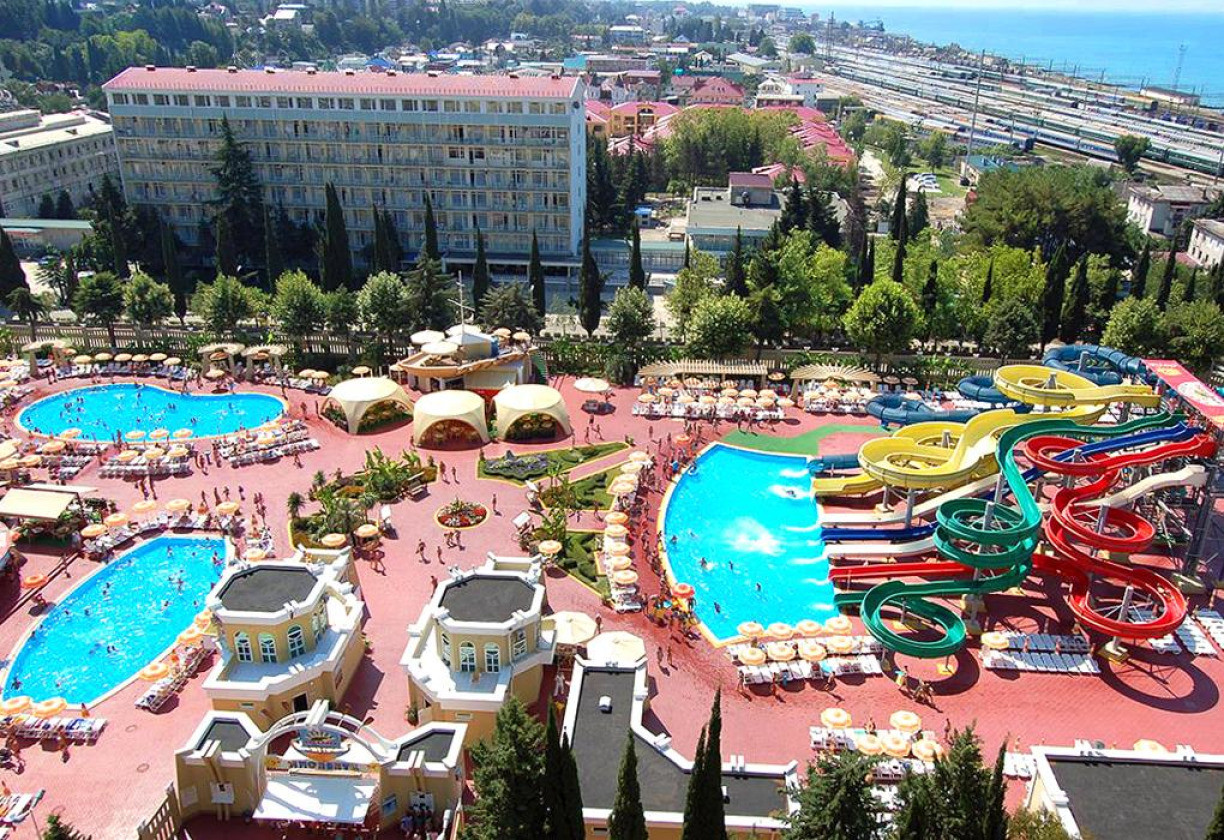 Аквапарк Амфибиус, Адлер