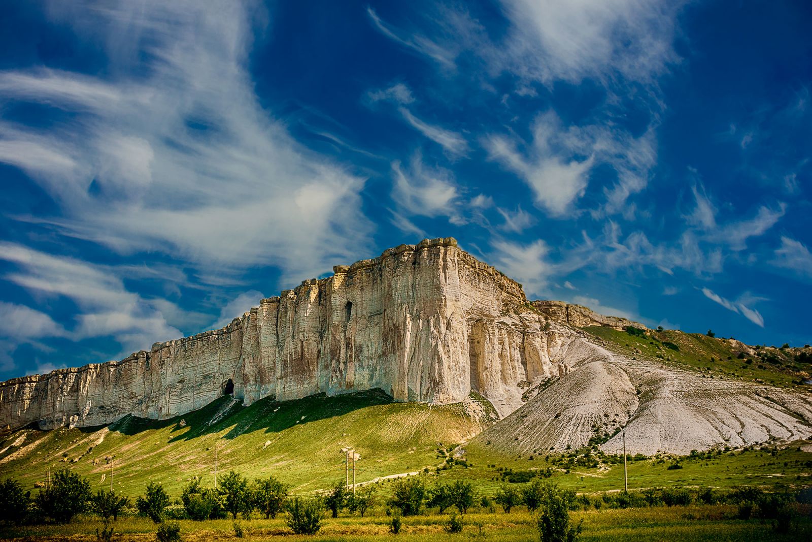 Белая скала в Крыму